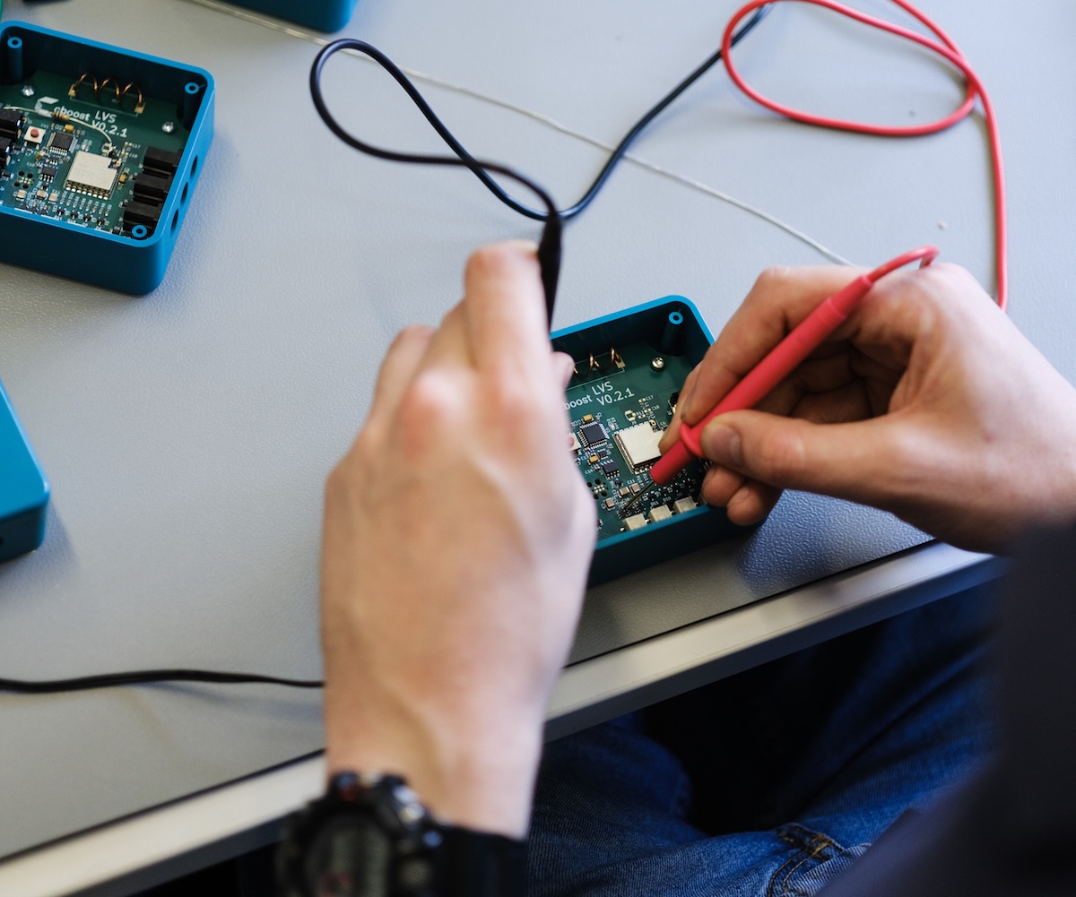 custom engineering LVS